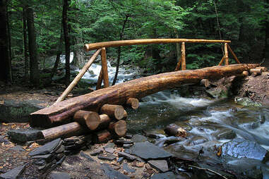 catskills hiking bridge