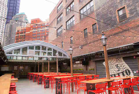 Best Rooftop Bars In Pittsburgh Pa For Summer Drinking Thrillist