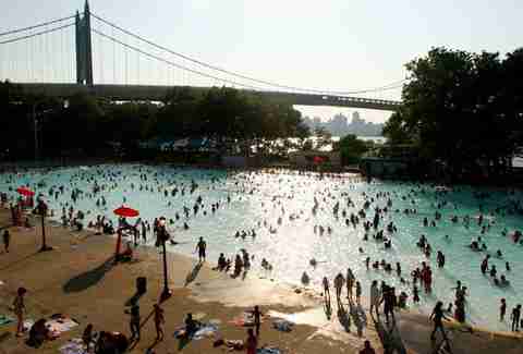 Best Swimming Pools In Nyc Public Private Rooftop