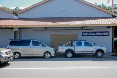 Don’t Block Someone’s Tailgate