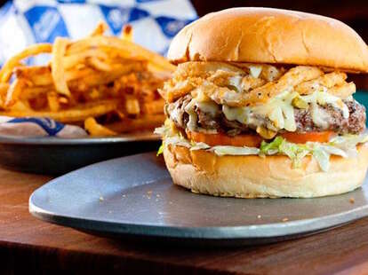 Pappas Burger: A Restaurant in Houston, TX - Thrillist