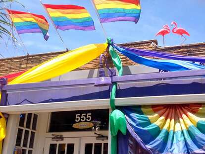 Freddie's Beach Bar exterior