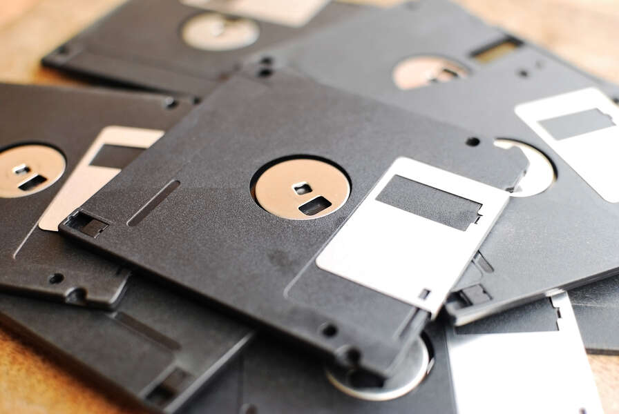 US Department of Defence Uses Floppy Disks Thrillist