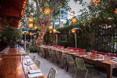 Sugarcane Raw Bar and Grill in Miami