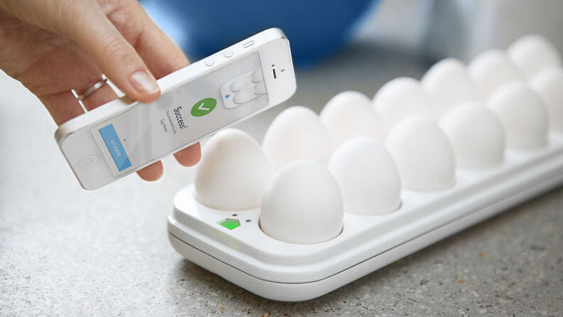 egg minder tray developed by quirky