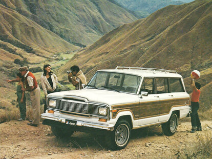 Jeep Grand Wagoneer