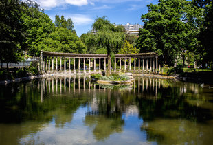 The Most Beautiful Places in Paris -- That Only Parisians Know About