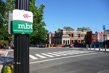 Metropolitan bike trail in DC