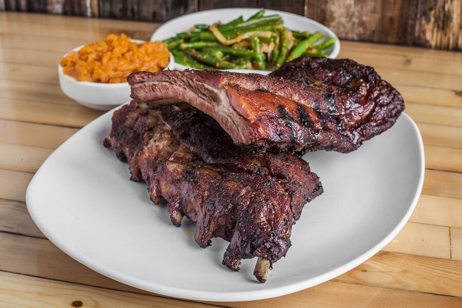 Slows Bar-B-Q: A Restaurant In Detroit, MI - Thrillist