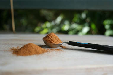 powdered cinnamon