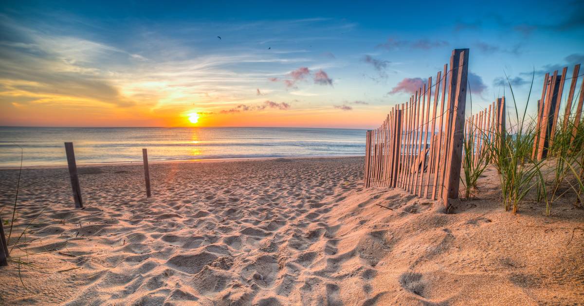 What to Do in the Outer Banks, North Carolina, from Hidden Beaches to  Standout Seafood Joints