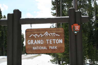 grand teton national park sign