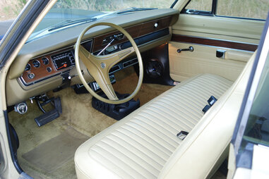 1972 Dodge Dart Swinger