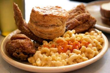 Pies-N-Thighs