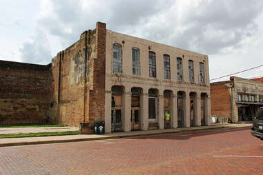 abandoned old building backroads houston texas