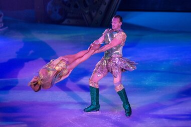 Ice skating on Harmony of the Seas