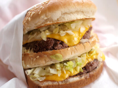 Cheeseburger at The Oinkster LA