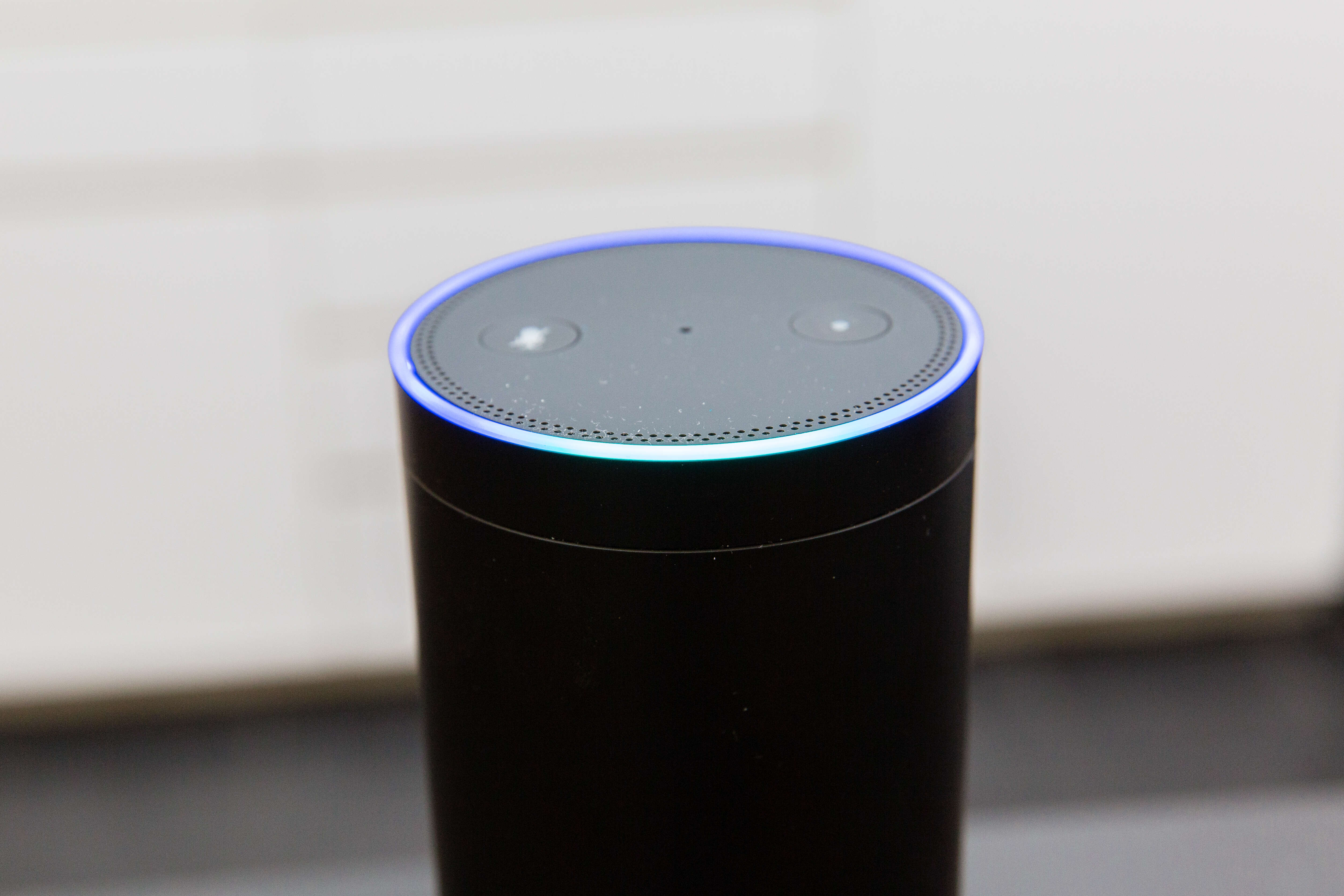 amazon echo close-up