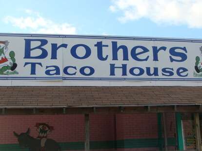 brothers taco house houston