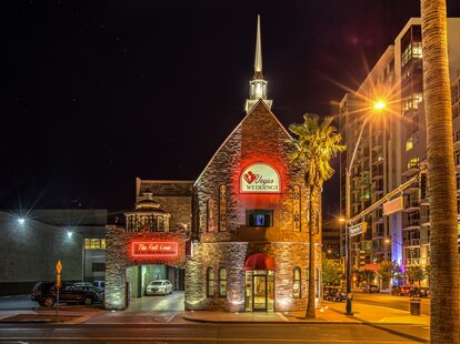 Vegas wedding chapel