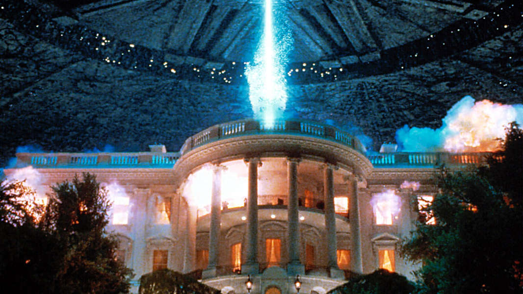  16 90s Sci-FI Movies That Were Mostly Forgettable But Are Still Loved By Many Iconic White House Explosion Scene in Independence Day - Thrillist