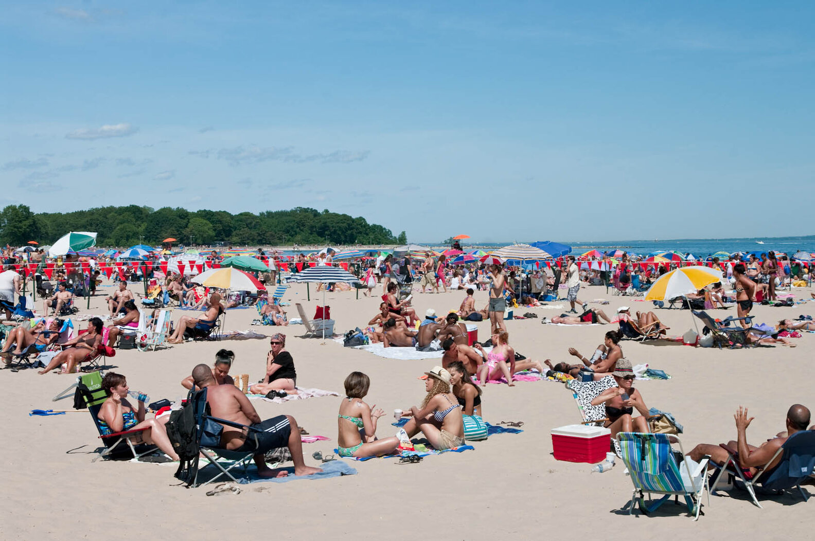 Best Beaches Near NYC You Can Get to Without a Car - Thrillist