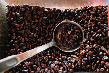 Roasted coffee beans