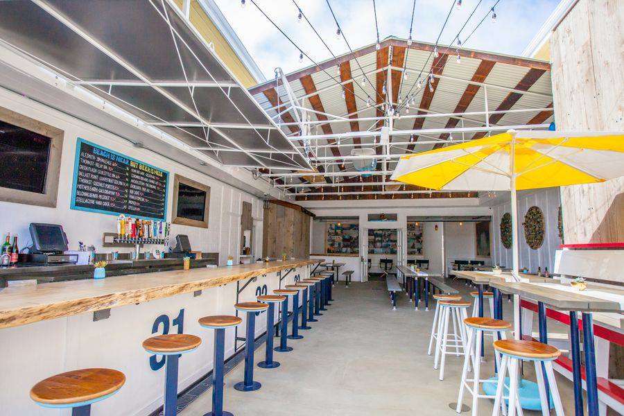 Shore Rider: A Bar in La Jolla, CA - Thrillist