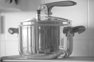 pressure cooker