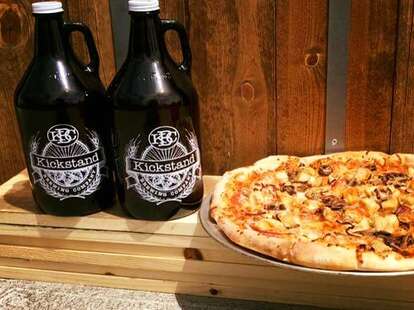 bbq pizza and growlers