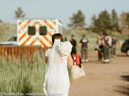 Rattlesnake wedding photo