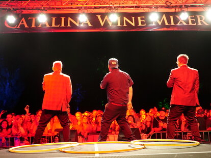 Catalina Wine Mixer, Dan Band, Los Angeles