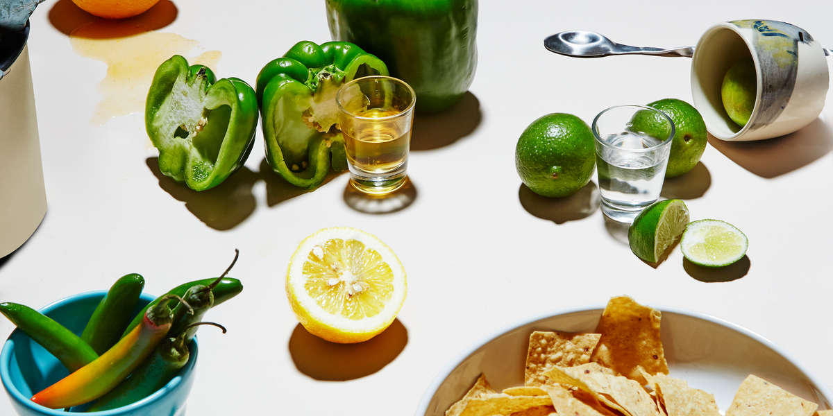 Mezcal 101: Everything You Need to Know - Thrillist