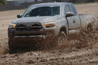 2016 toyota tacoma