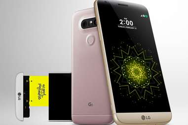 the LG G5 modular phone