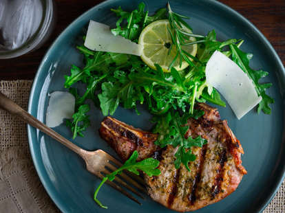 Best Pork Chop Recipes: Grilled, Glazed, Easy & More - Thrillist