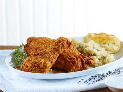chicken fine street thrillist dallas