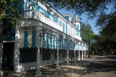 Garden District: Commander’s Palace