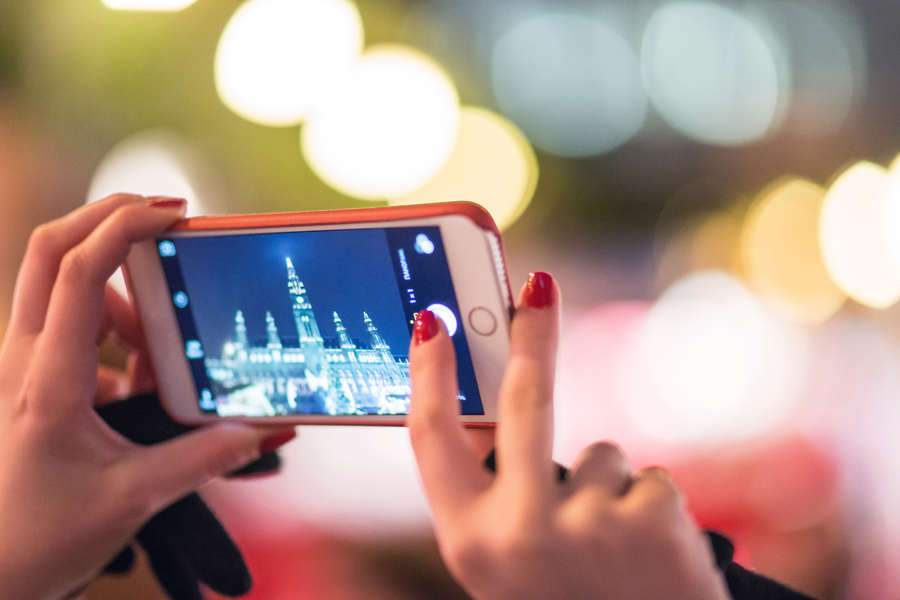 How to Take Better iPhone Pictures at Night or in Low Light Thrillist