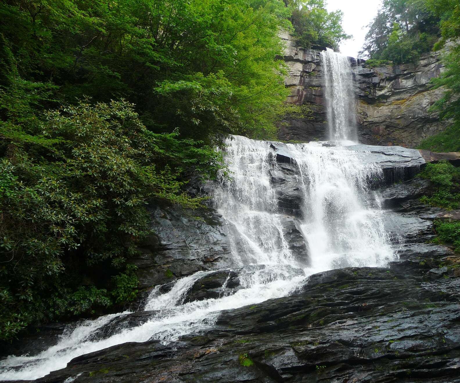 Best Waterfalls on Hiking Trails Near Atlanta, GA - Thrillist