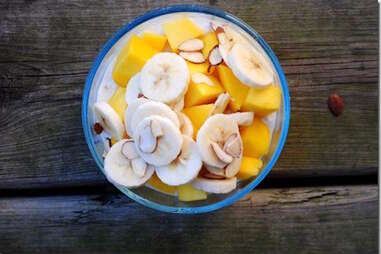 Tropical overnight oats