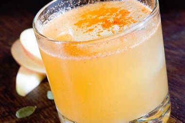 Acacia cocktail Pittsburgh