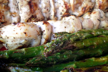 grilled chicken and asparagus