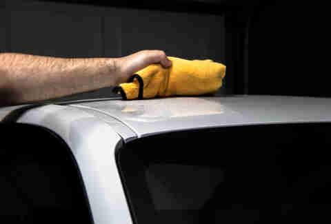 Waterless Car Wash: How to Wash Your Car Without Water ...