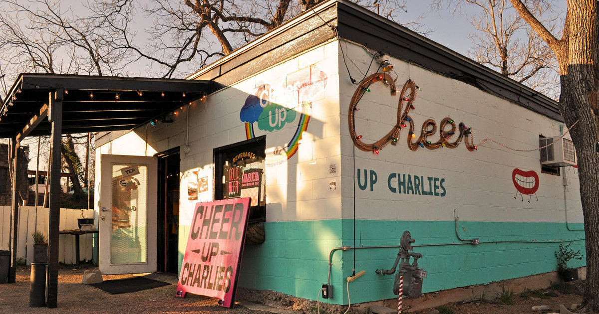 Cheer Up Charlie's A Austin, TX Bar.