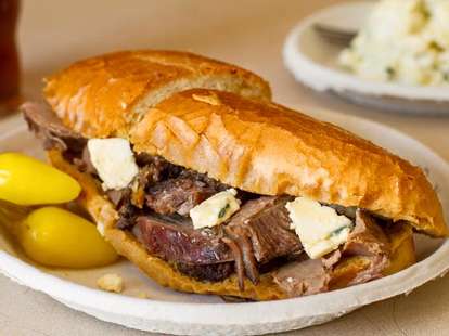 philippe the original roast beef french dip sandwich