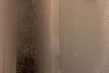 Waxing mirrors doesn't work