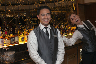 Cruise bartender