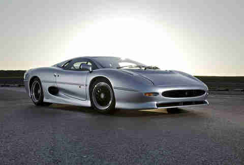 Jaguar XJ220