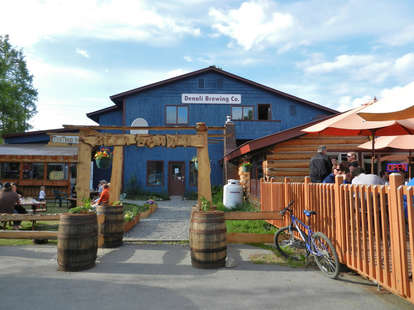 Craft beer and American food at Denali Brewing Co